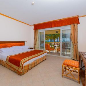 Deluxe Zimmer mit Kingsize-Bett
